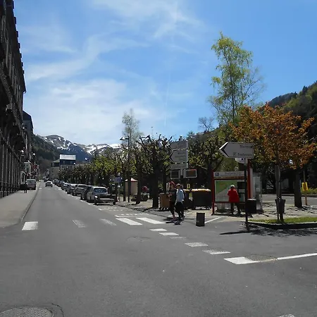 Le Sarciron Apartment *