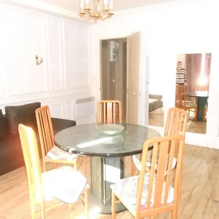 Le Sarciron Apartment