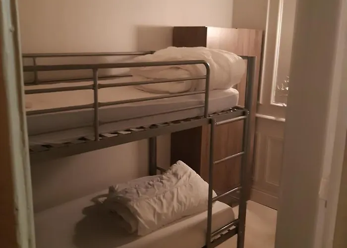 乐萨斯龙公寓 * 勒蒙多尔